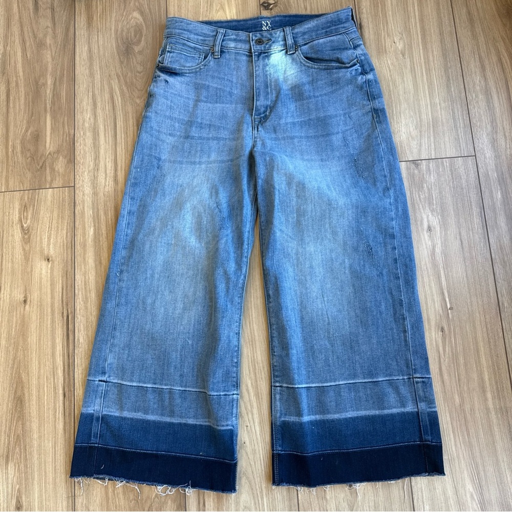 New York & Company Women's Jeans Size 10 Blue Wide Leg High Rise Fray Bottom